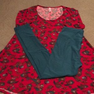 Xs small perfect t and os leggings outfit lularoe